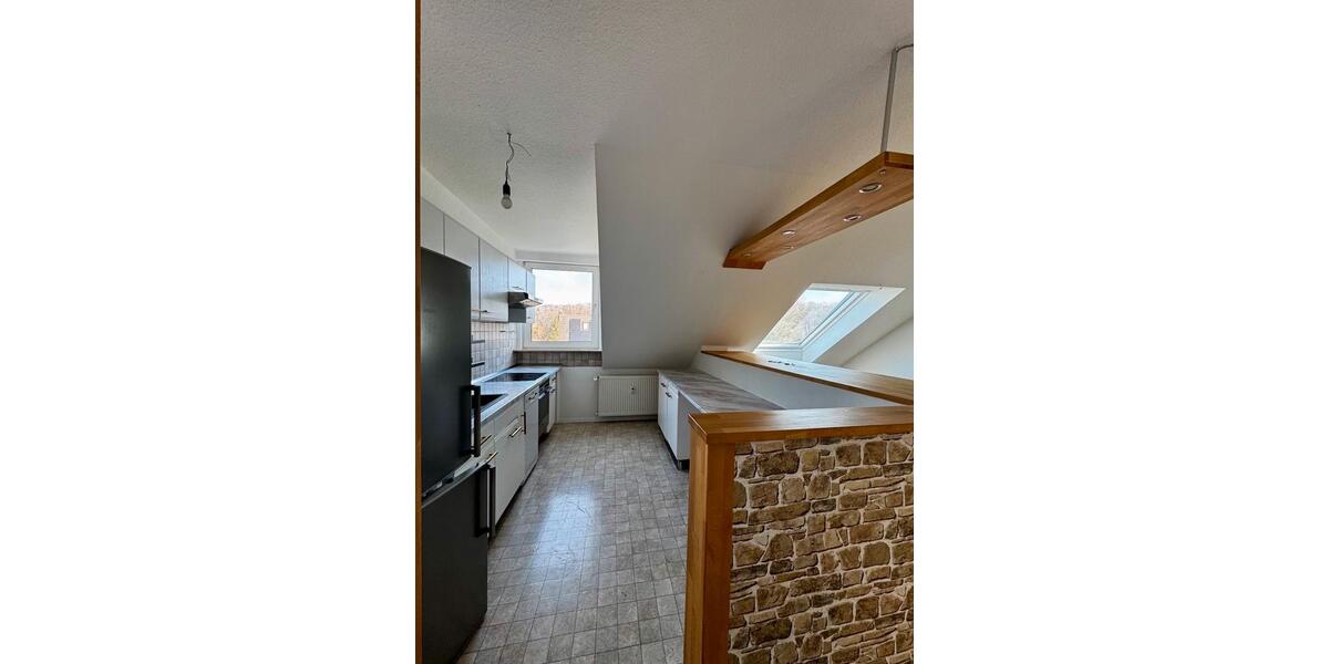 Dachgeschoßwohnung Bielefeld Schildesche - 4 Zimmer, 94 m&sup2;, 895&euro; | Angebot:25723694