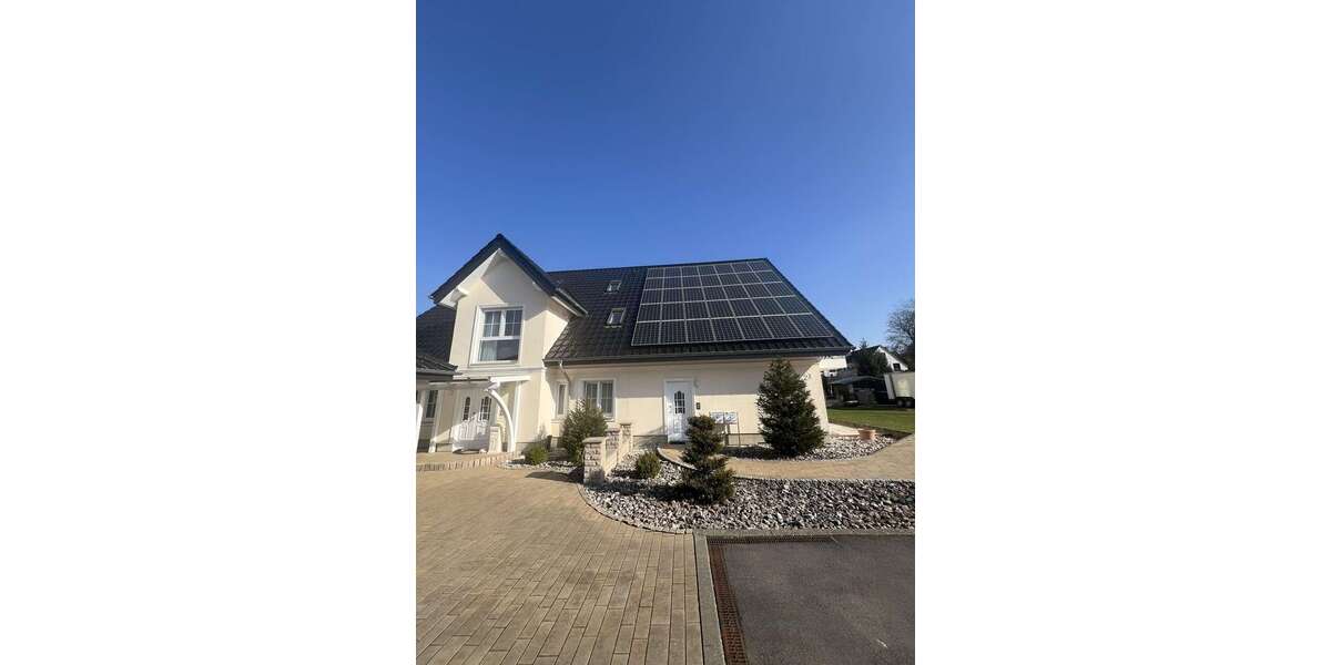 Etagenwohnung Detmold Hakedahl - 3 Zimmer, 75 m&sup2;, 970&euro; | Angebot:25336978