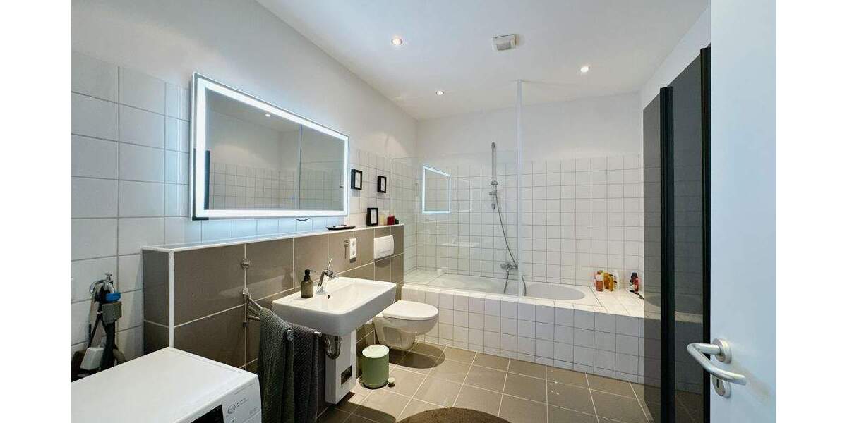 Etagenwohnung Bielefeld / Mitte Innenstadt - 2 Zimmer, 113 m&sup2;, 780&euro; | Angebot:25067257