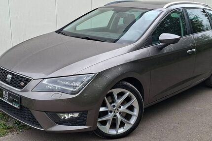 Seat Leon 87.400 km 14.399 &euro; Detmold 32758