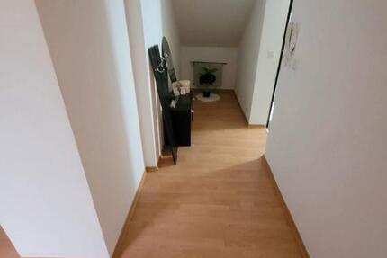 Wohnung Detmold Hiddesen - 2 Zimmer, 65 m&sup2;, 750&euro; | Angebot:25020283