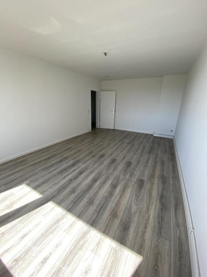 Gemütliche 2-Raumwohnung mit Balkon - In Renovierung zimmer