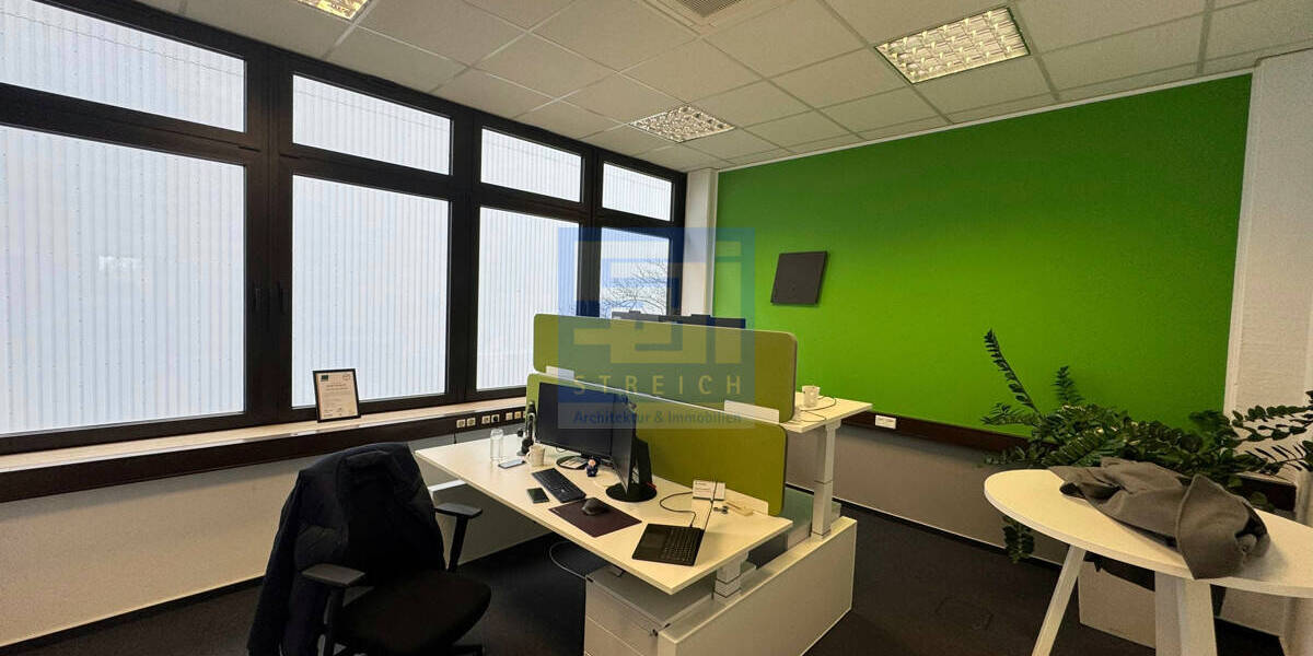 Gewerbeobjekt Bielefeld Sennestadt - 1 Zimmer, 564 m&sup2;, 5.076&euro; | Angebot:23945350