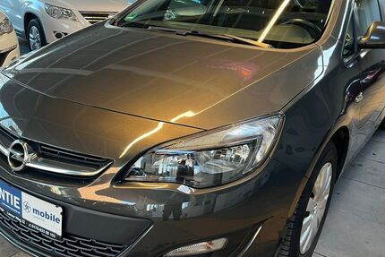 Opel Astra 97.000 km 5.999 &euro; Lemgo 32657