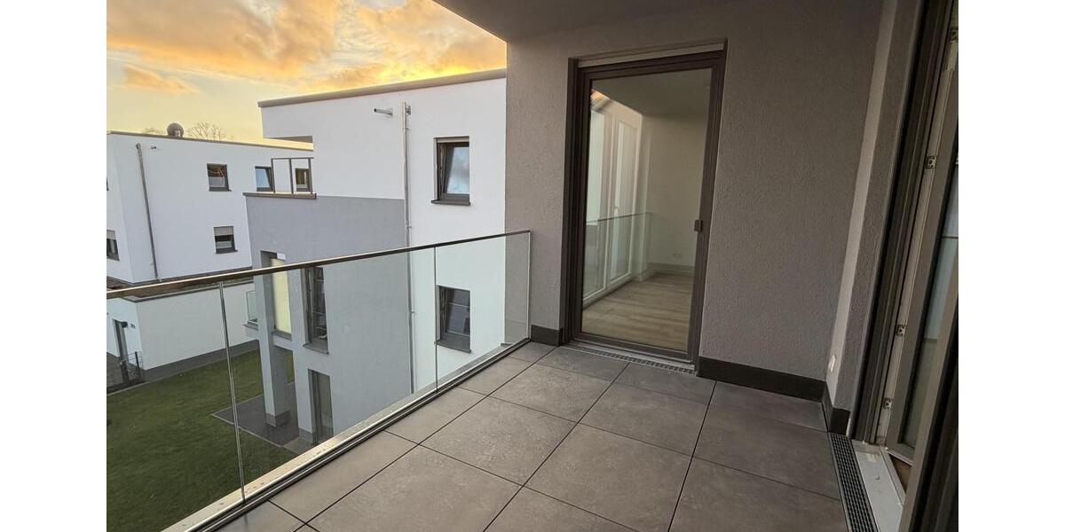 Wohnen am Obersee! Neubau 3-Zimmer-Wohnung mit Loggia 3 zimmer