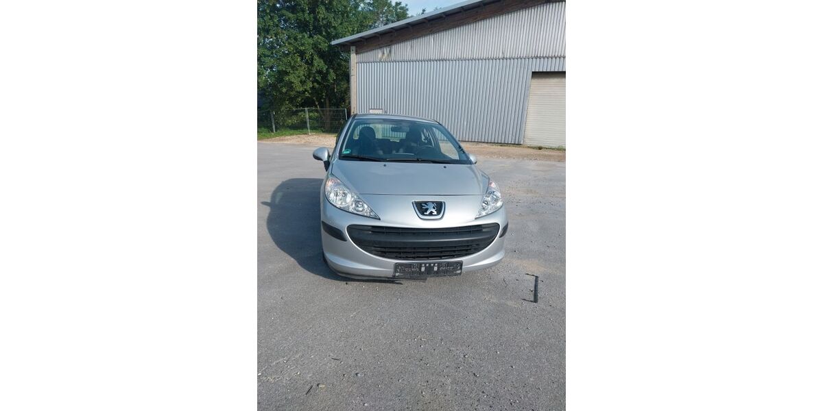 Peugeot 207 158.430 km 1.600 &euro; Bielefeld 33739