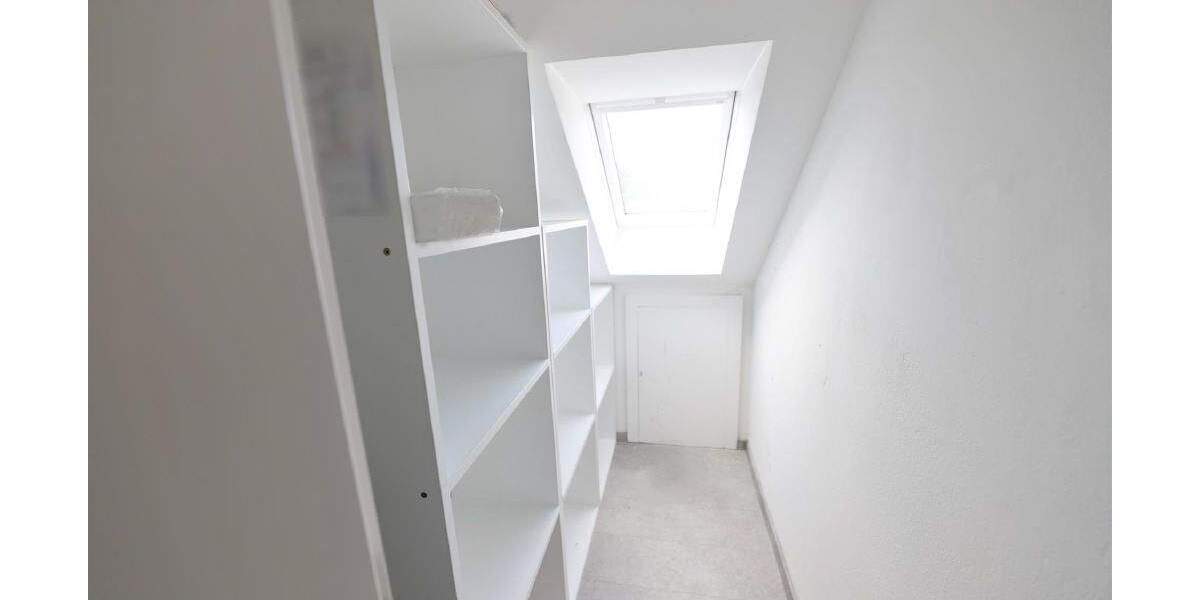 Etagenwohnung Oerlinghausen Lipperreihe - 3 Zimmer, 170 m&sup2;, 199.500&euro; | Angebot:25689538