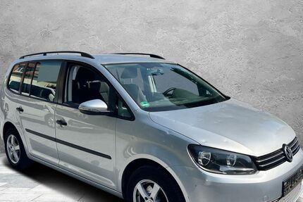 VW Touran 214.000 km 2.999 &euro; Detmold 32758