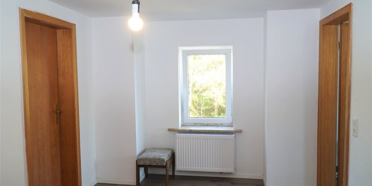 Ideal für Großfamilien! Gepflegtes 2 Familienhaus mit großem Grundstück ca. 2000 m² 9 zimmer