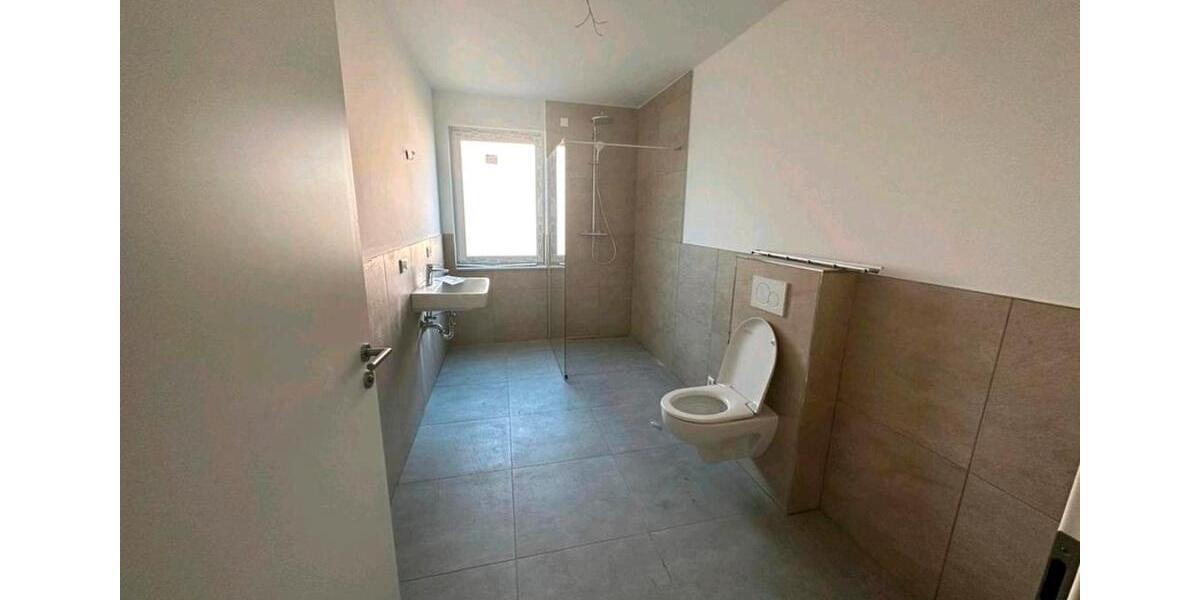 Erdgeschoßwohnung Löhne - 3 Zimmer, 104 m&sup2;, 1.150&euro; | Angebot:26561750
