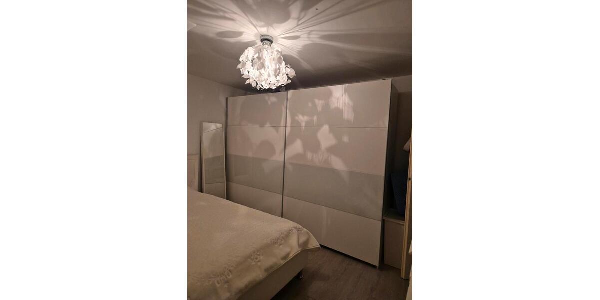 Dachgeschoßwohnung Bielefeld Brackwede - 3 Zimmer, 50 m&sup2;, 450&euro; | Angebot:26577525