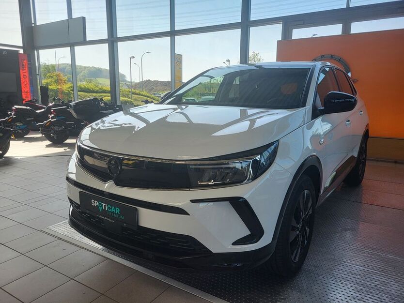 Opel Grandland (X) 18.990 km 24.950 € Leopoldshöhe 33818
