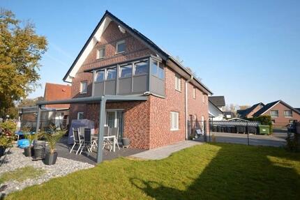 Haus Halle - 12 Zimmer, 208 m&sup2;, 1.950&euro; | Angebot:26434500