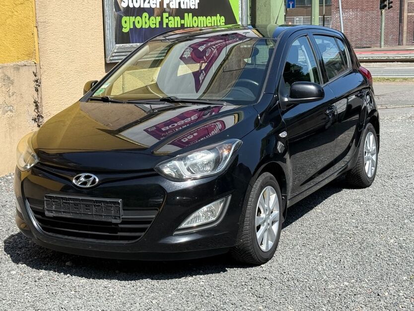 Hyundai i20 280.000 km 2.890 € Bielefeld 33647