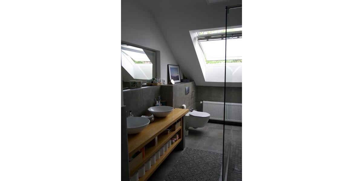 Dachgeschoßwohnung Bielefeld Sennestadt - 4 Zimmer, 123 m&sup2;, 335.000&euro; | Angebot:26578166