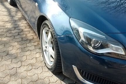 Opel Insignia 238.000 km 3.900 &euro; Herford 32049