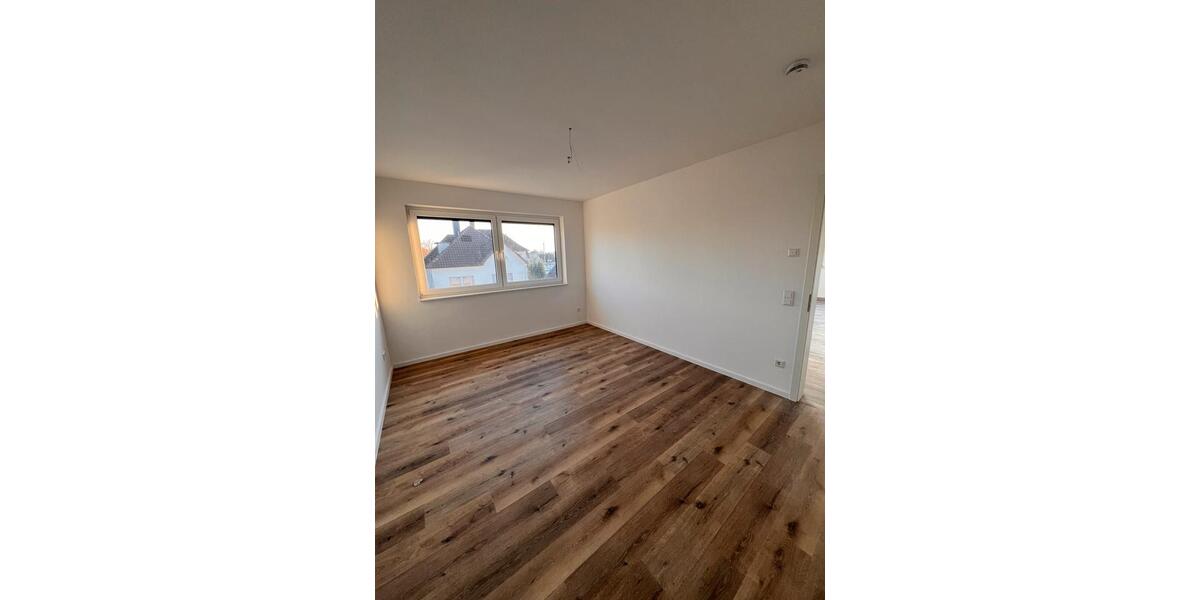 Dachgeschoßwohnung Herford Falkendiek - 2 Zimmer, 64 m&sup2;, 800&euro; | Angebot:25782597