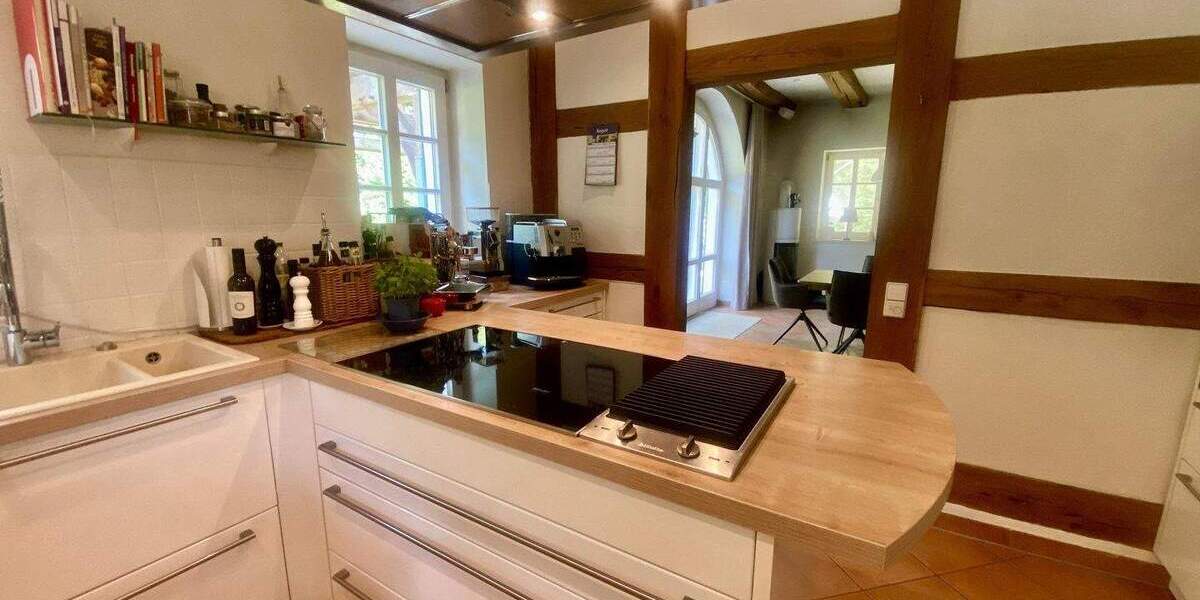 Idyllisches Fachwerkhaus mit Einliegerwohnung & Garten in Sennestadt 5 zimmer