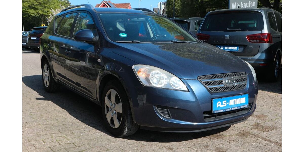 Kia ceed / Ceed 200.000 km 2.490 &euro; Hiddenhausen 32120