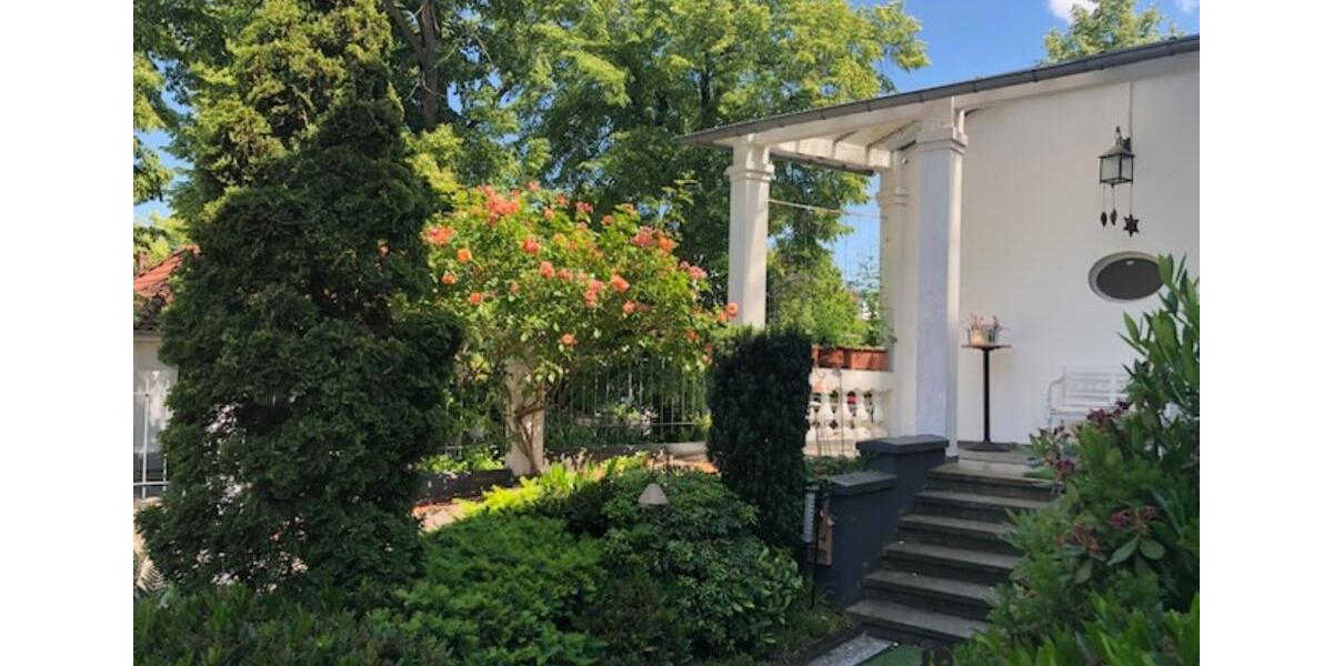 Dachgeschoßwohnung Bad Oeynhausen - 4 Zimmer, 90 m&sup2;, 950&euro; | Angebot:25126972