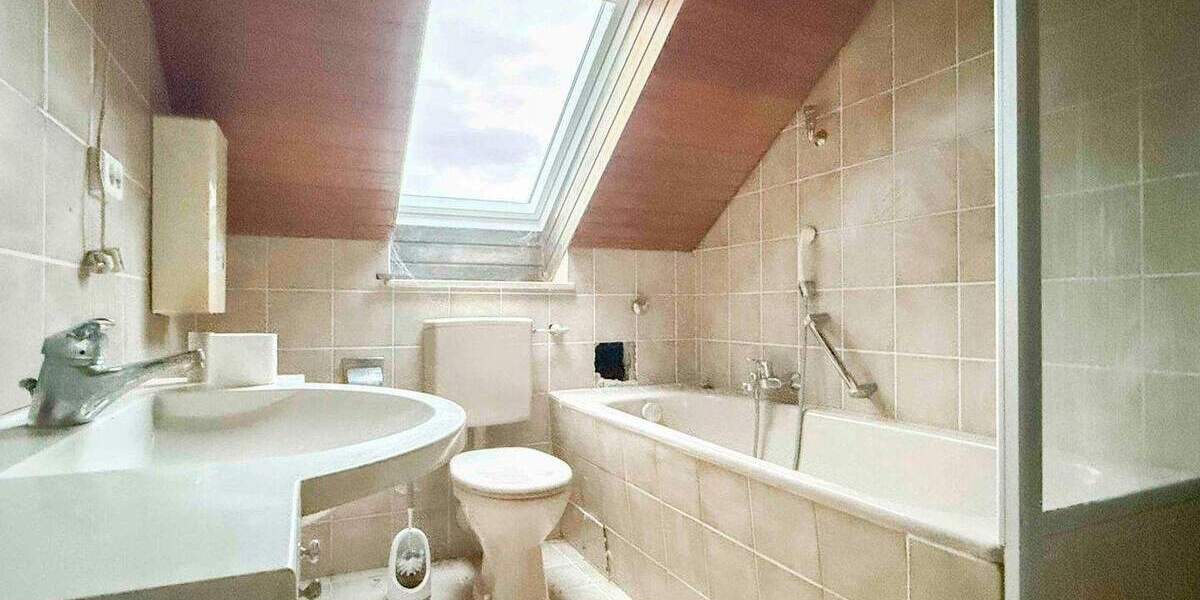 Etagenwohnung Bielefeld Innenstadt - 2 Zimmer, 68 m&sup2;, 165.000&euro; | Angebot:25712590