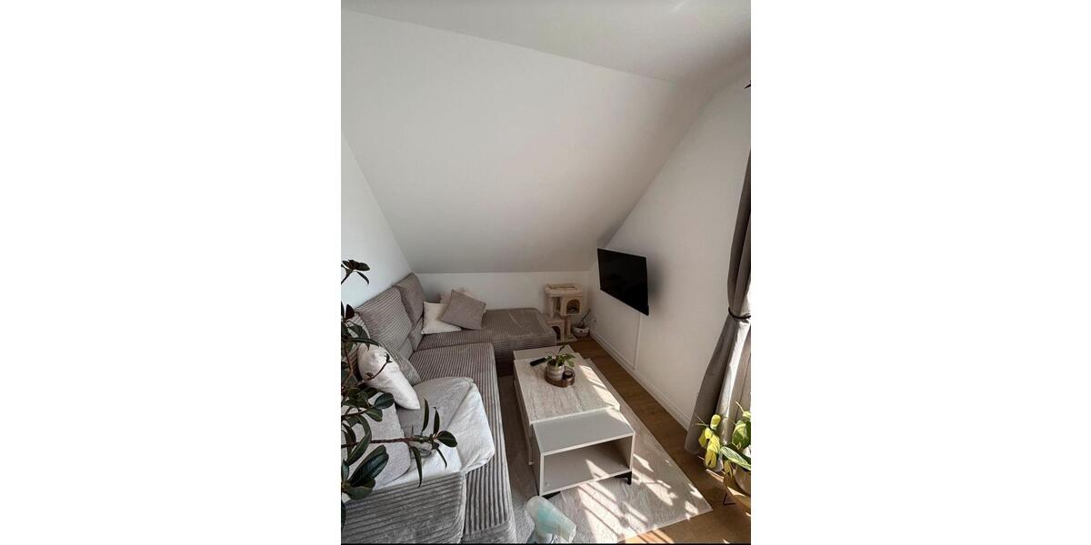 Dachgeschoßwohnung Bad Salzuflen - 2 Zimmer, 50 m&sup2;, 675&euro; | Angebot:26415623