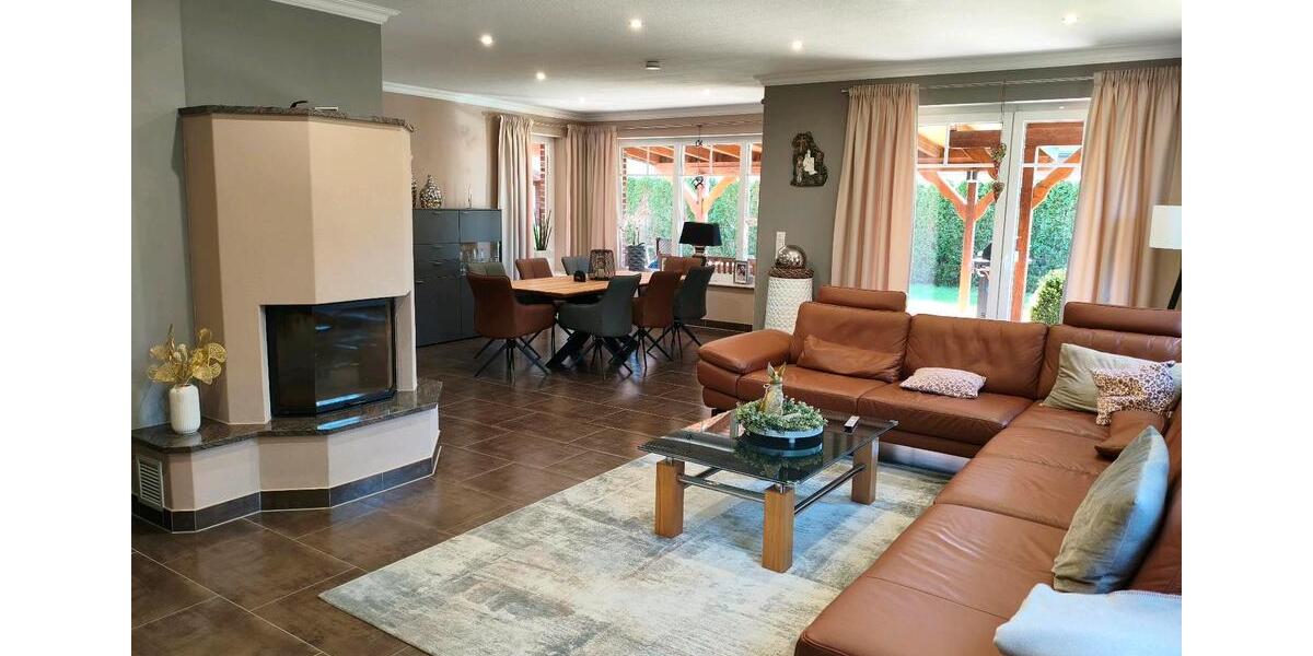 Einfamilienhaus Versmold - 8 Zimmer, 250 m&sup2;, 542.000&euro; | Angebot:25989208