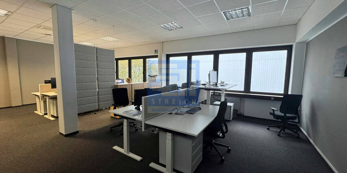 Gewerbeobjekt Bielefeld Sennestadt - 1 Zimmer, 579 m&sup2;, 5.211&euro; | Angebot:23945347