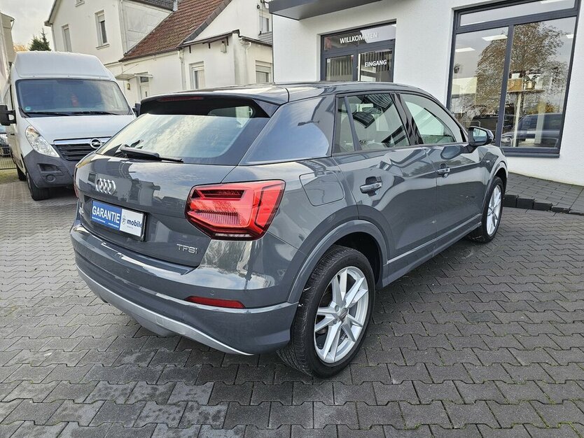 Audi Q2 1.4 TFSI S-Line Sportpaket / Plus 53.900 km 21.990 € Löhne 32584