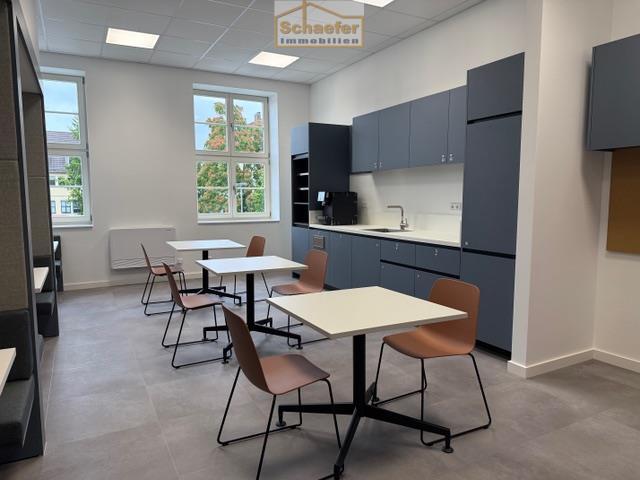 Modernisierte Büro- oder Praxisräume in historischem Gebäude in der Innenstadt - Gewerbeobjekt Detmold | Angebot:24611663