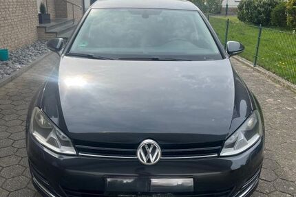 VW Golf 68.800 km 12.999 &euro; Steinhagen 33803