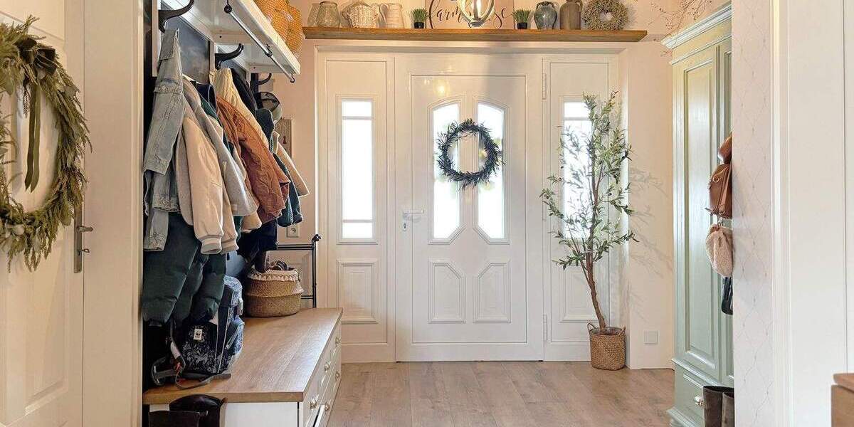 Einfamilienhaus Bad Salzuflen Holzhausen - 6 Zimmer, 203 m&sup2;, 550.000&euro; | Angebot:25686188