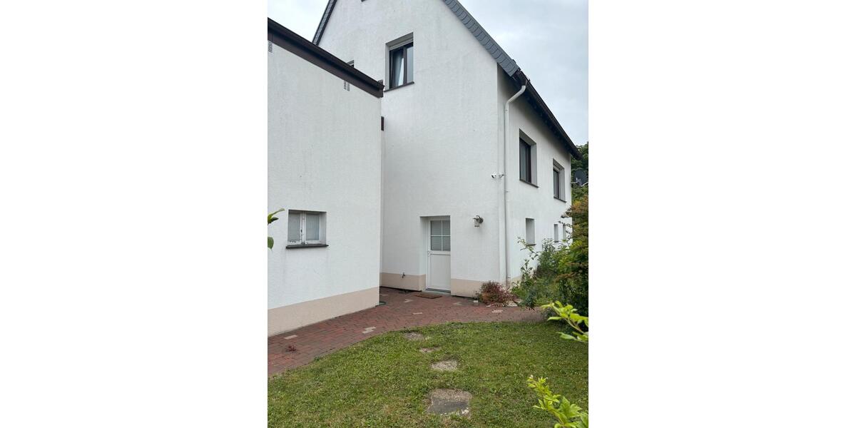 Einfamilienhaus Spenge - 5 Zimmer, 135 m&sup2;, 330.000&euro; | Angebot:26819356