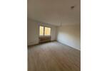 Erdgeschoßwohnung Lage - 3 Zimmer, 100 m&sup2;, 980&euro; | Angebot:25562383