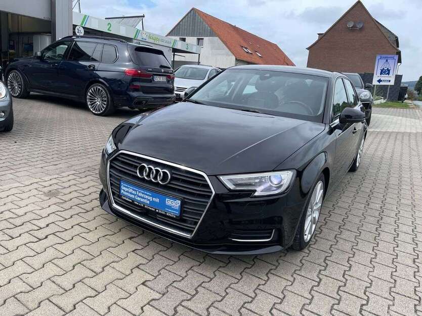Audi A3 129.235 km 13.990 € Hilter am Teutoburger Wald 49176