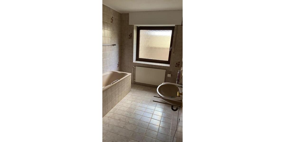 Mehrfamilienhaus, Wohnhaus Herford Falkendiek - 7 Zimmer, 198 m&sup2;, 360.000&euro; | Angebot:27096802