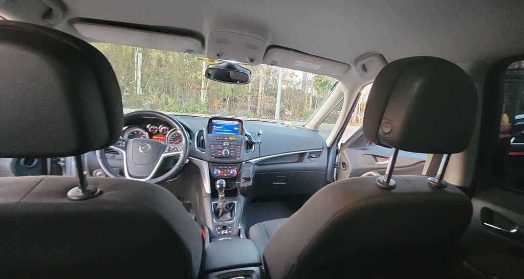 Opel Zafira Tourer 143.000 km 7.100 &euro; Bielefeld 33729