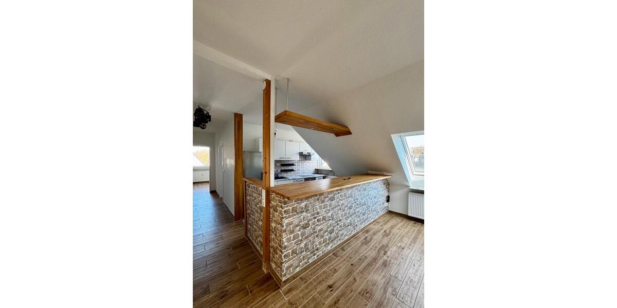 Dachgeschoßwohnung Bielefeld Schildesche - 4 Zimmer, 94 m&sup2;, 895&euro; | Angebot:25723694