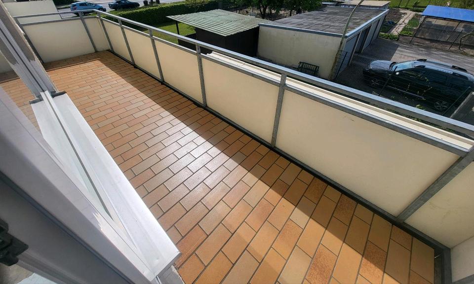 Etagenwohnung Lage - 4 Zimmer, 83 m&sup2;, 750&euro; | Angebot:26415552