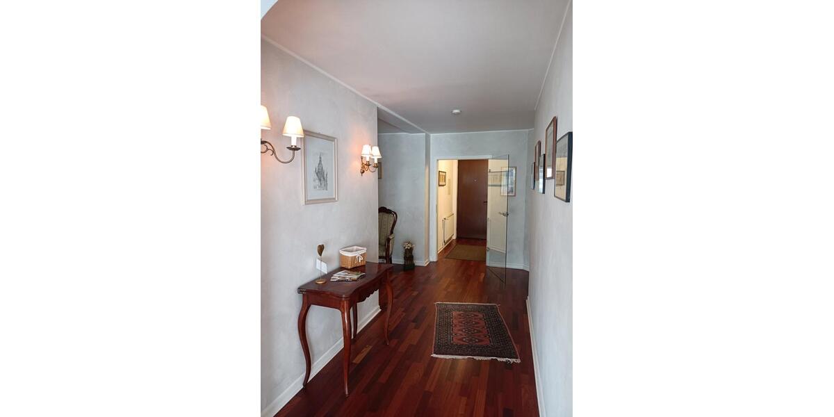 Etagenwohnung Bad Salzuflen - 4 Zimmer, 130 m&sup2;, 359.000&euro; | Angebot:27270786