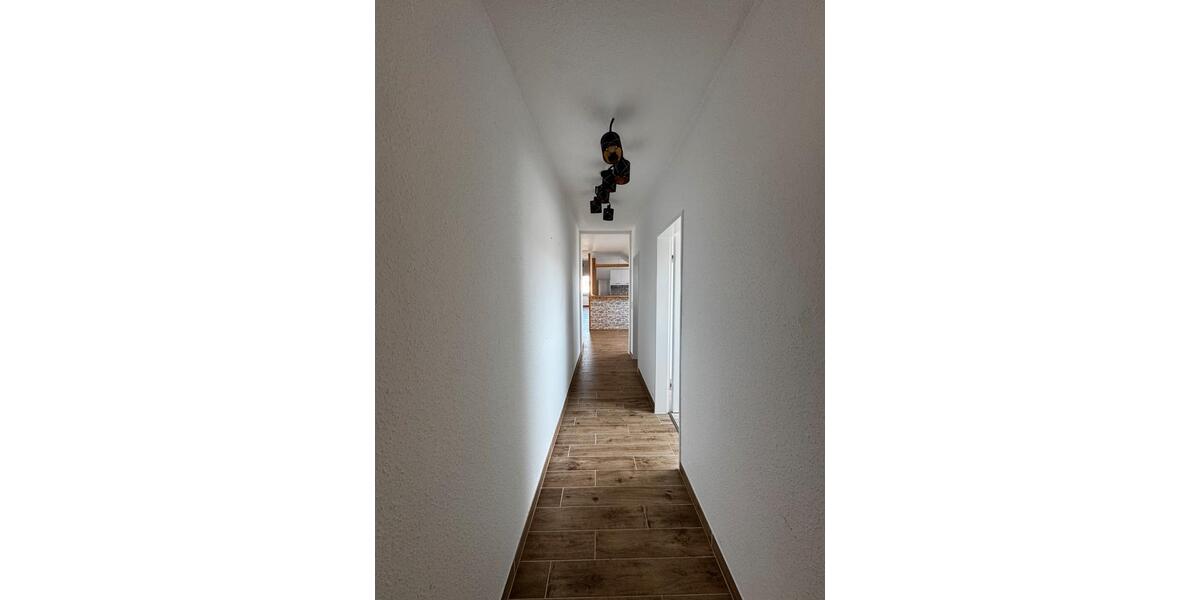 Dachgeschoßwohnung Bielefeld Schildesche - 4 Zimmer, 94 m&sup2;, 895&euro; | Angebot:25723694