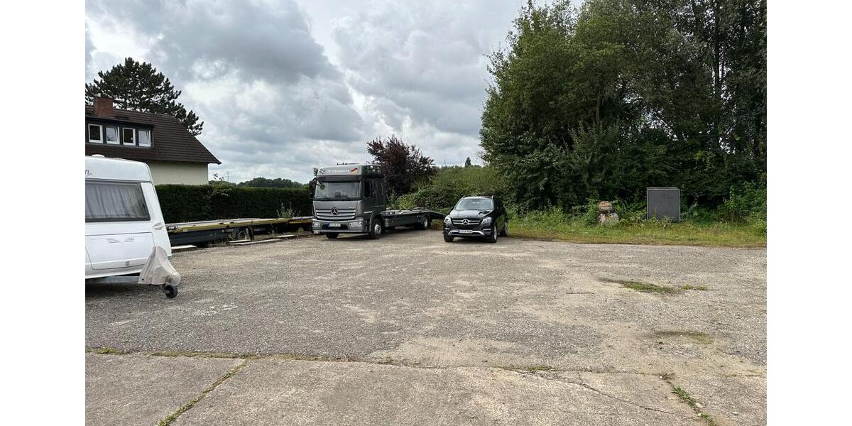 Garagen / Stellplätze Bad Salzuflen Ehrsen-Breden - 50&euro; | Angebot:25894480