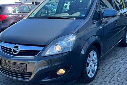 Opel Zafira 293.123 km 2.300 &euro; Löhne / Mennighüffen 32584