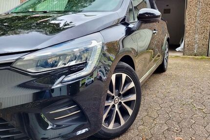 Renault Clio 87.000 km 9.590 € bielefeld 33609