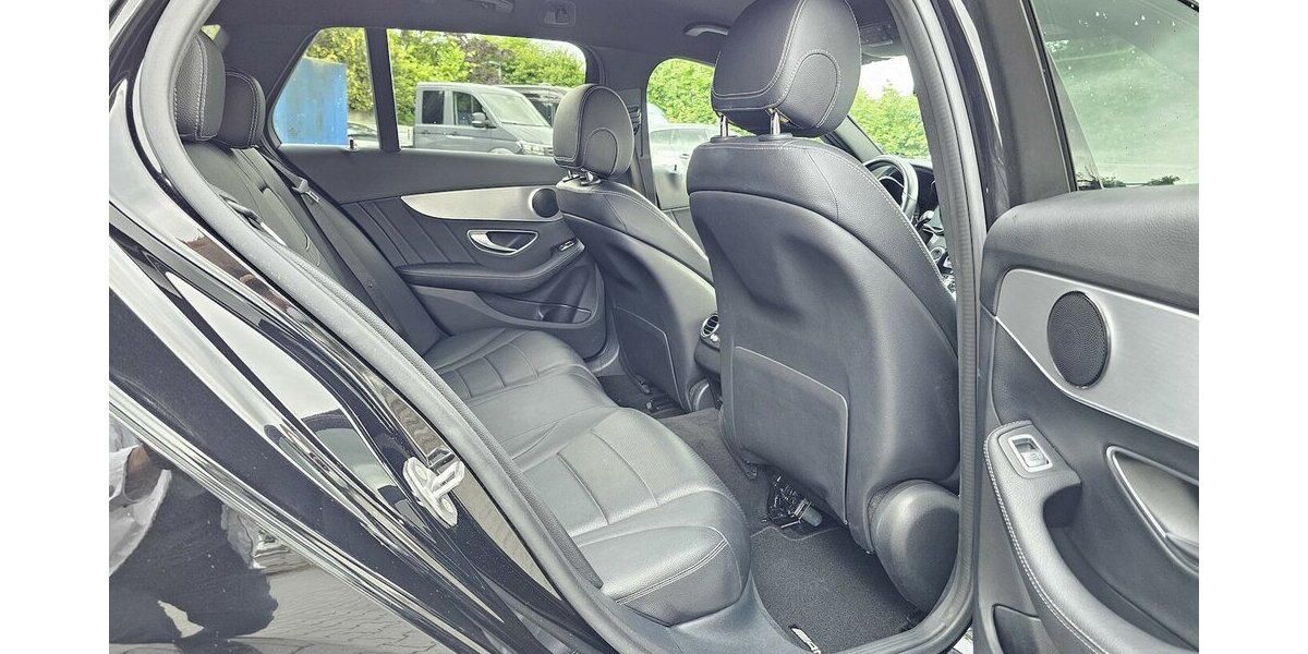 Mercedes-Benz C 250 d T AMG Line LEDER NAVI LED AUS 2.HAND 113.520 km 21.990 &euro; Löhne 32584