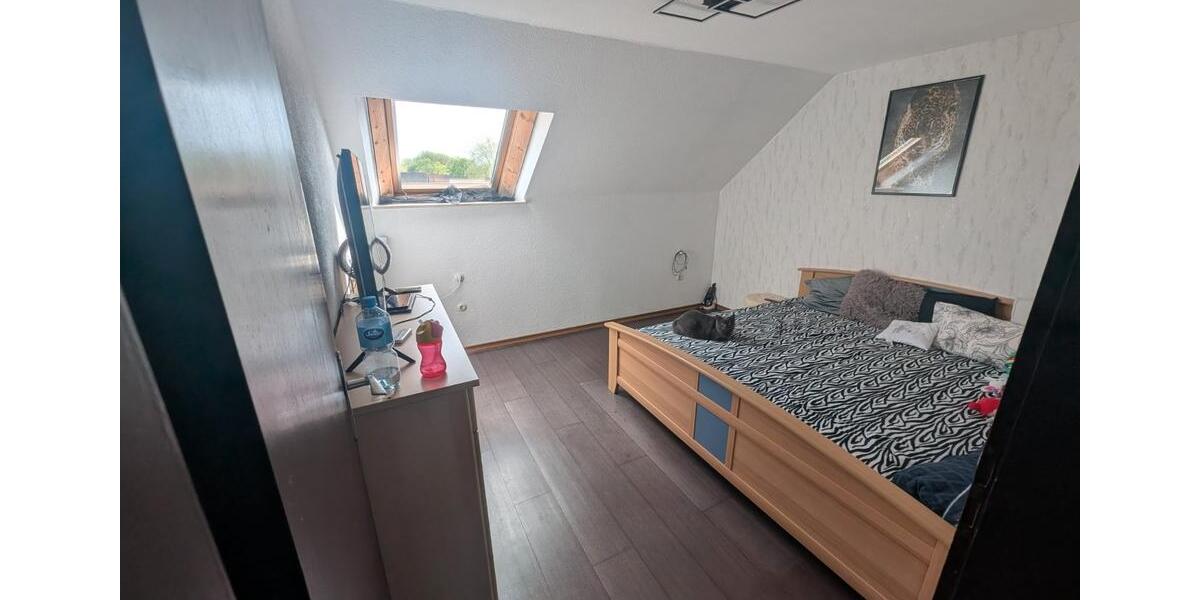 Dachgeschoßwohnung Versmold - 4 Zimmer, 62 m&sup2;, 335&euro; | Angebot:26413928