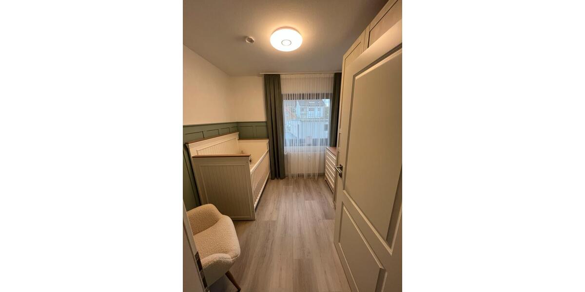 Erdgeschoßwohnung Lemgo - 3 Zimmer, 87 m&sup2;, 800&euro; | Angebot:26663991