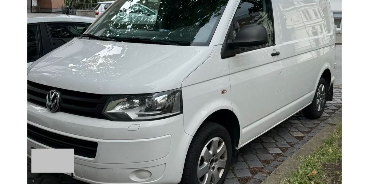 VW T5 Transporter 377.500 km 8.699 &euro; Detmold 32756
