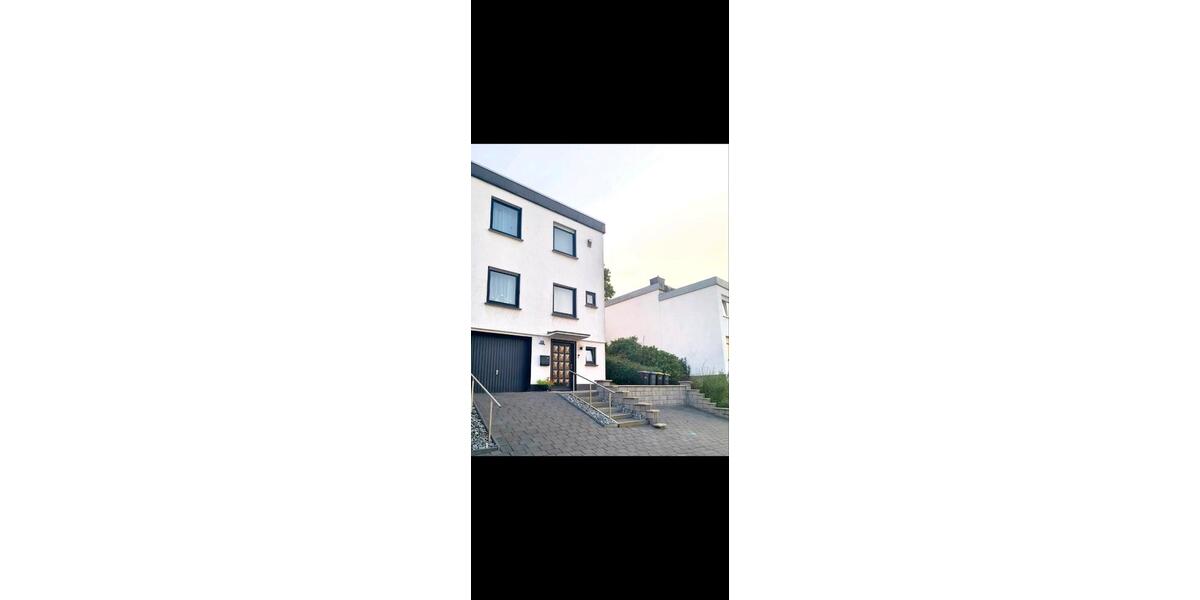 Reihenhaus Vlotho - 4 Zimmer, 112 m&sup2;, 209.000&euro; | Angebot:27158375