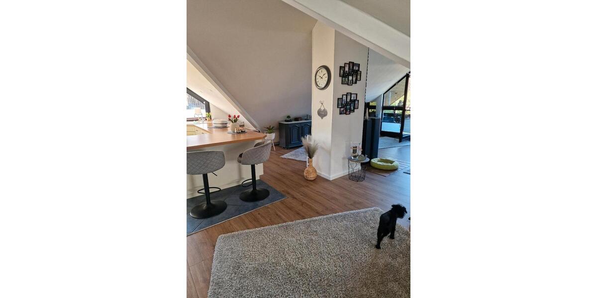 Dachgeschoßwohnung Oerlinghausen - 3 Zimmer, 74 m&sup2;, 198.500&euro; | Angebot:26549442